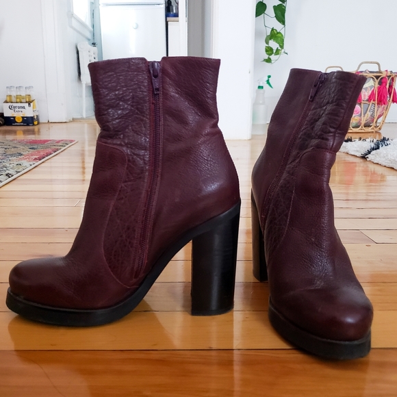 L'intervalle oxblood boots - Picture 3 of 3